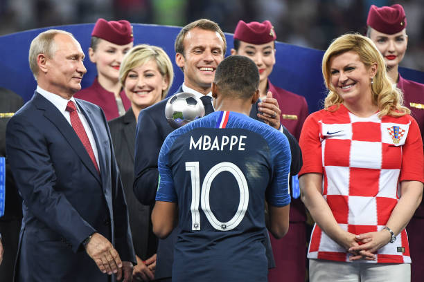 大家纷纷留 大家纷纷留